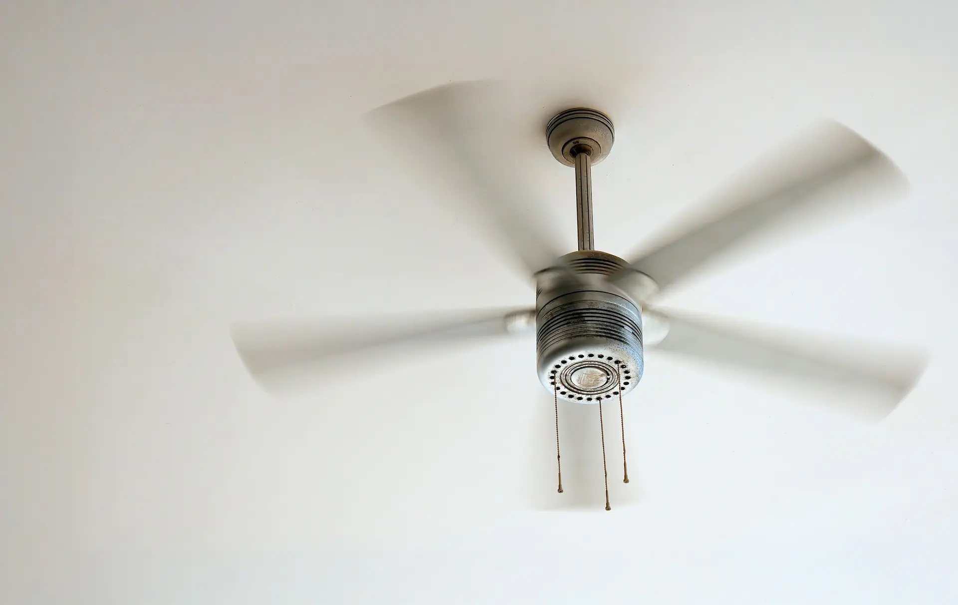 The Dangers of DIY Electrical Repairs Featured Image